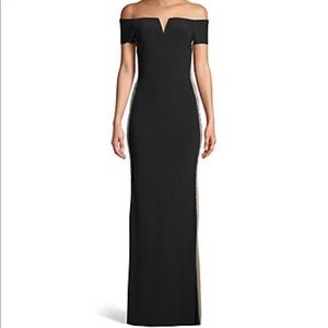 Xscape
Off Shoulder formal Long Beaded Side Dress